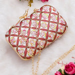 Birdie Knob Embroidery Highlight Clutch