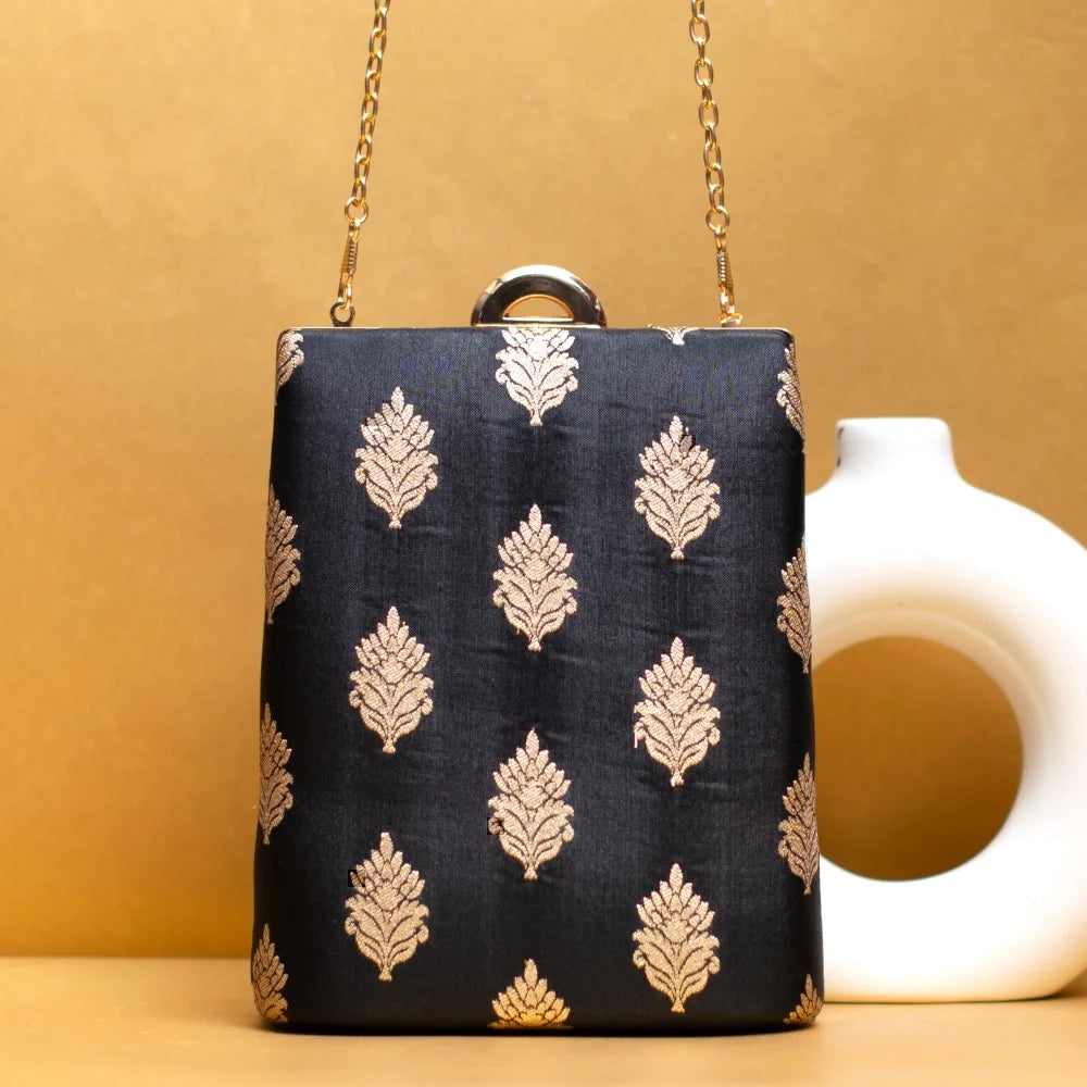 Designer Vertical Clutch