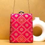 Designer Vertical Clutch