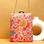 Designer Vertical Clutch