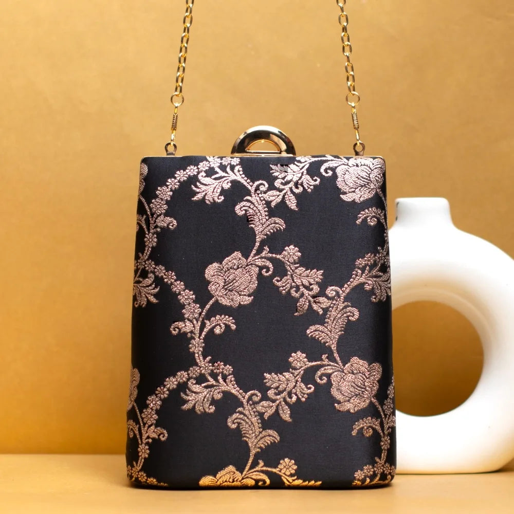 Designer Vertical Clutch