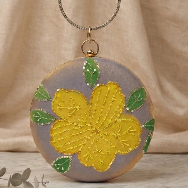 Ethnic Embroidery Bangle Clutch