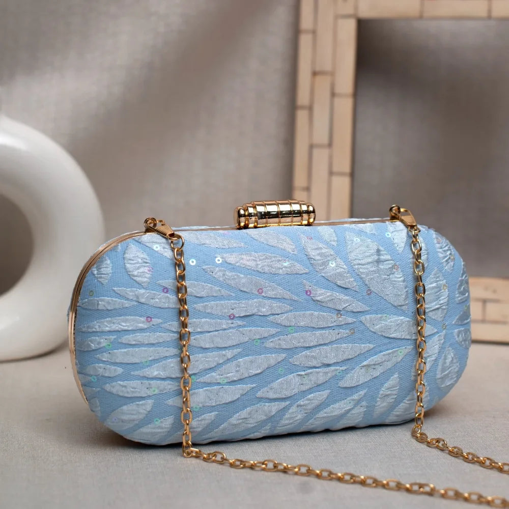 Frosty Chain Capsule Clutch
