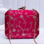 Golden Flora Clutch