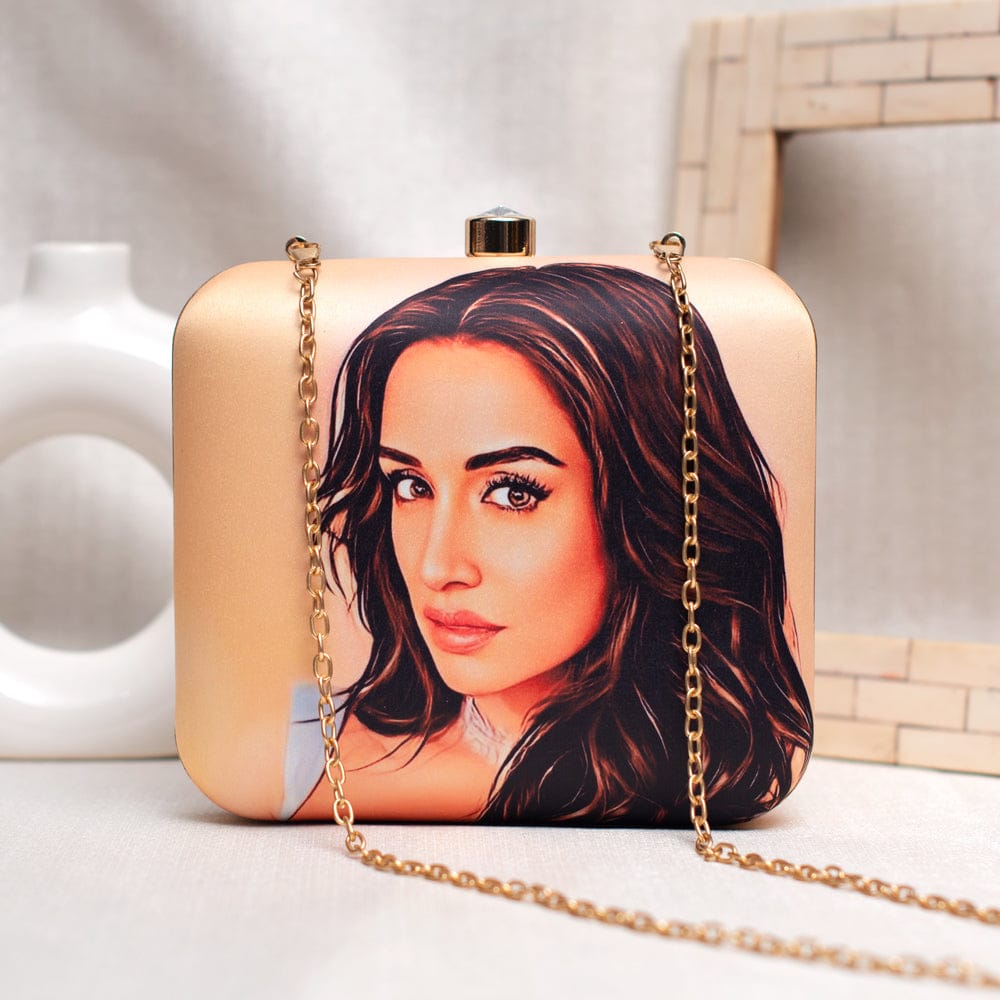 Personalized Portrait Caricature Clutch
