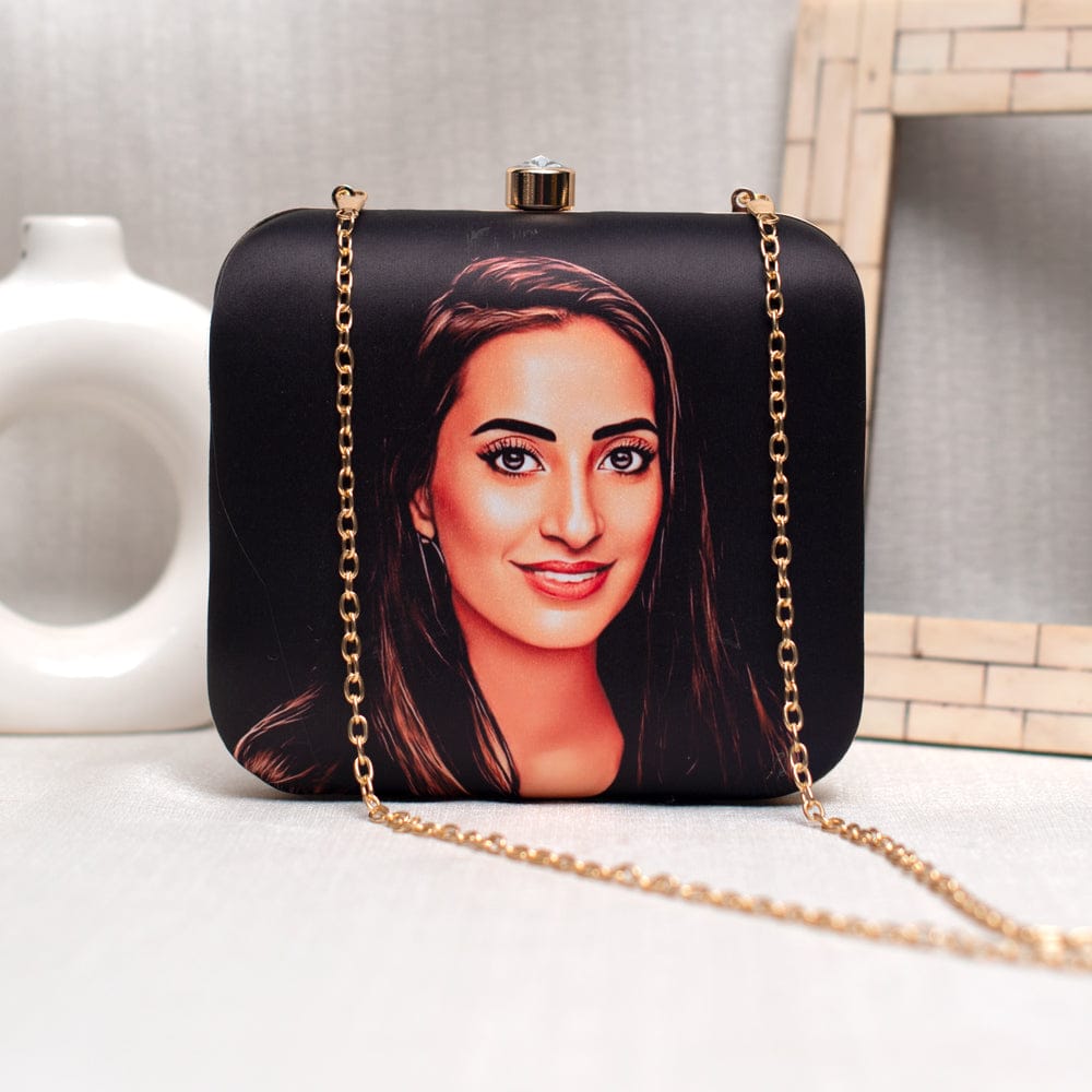 Personalized Portrait Caricature Clutch