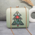 The Christmas Charm Clutch edit