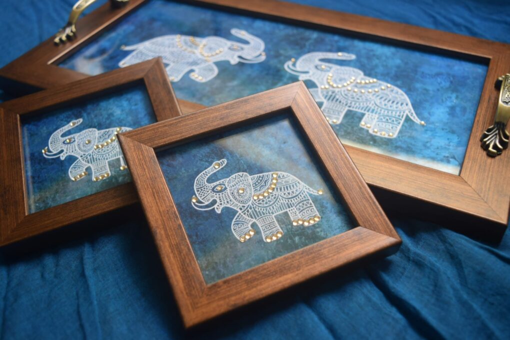 Royal Elephants Tray Coaster set
