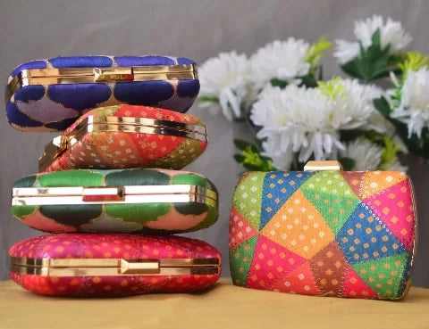 Multicolor Zari Print Clutch