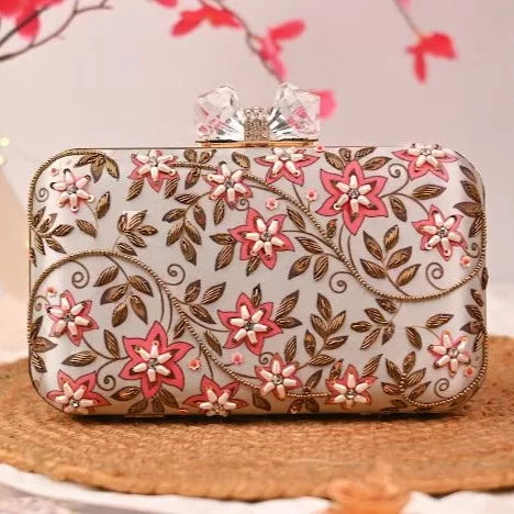 Leafy Embroidery Highlight Clutch