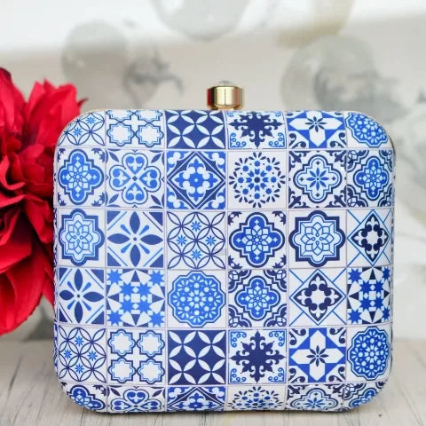Mandala Pattern Printed Clutch