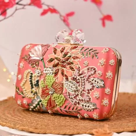 ROSA PINK Embroidery Highlight Clutch