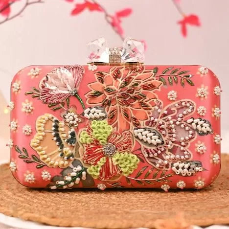 ROSA PINK Embroidery Highlight Clutch