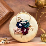 Round 3DFlower Motif Clutch
