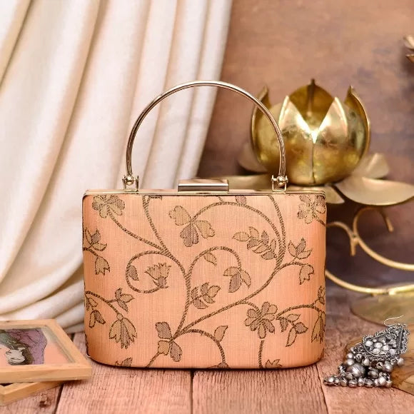 Creeper Ethnic Handle Clutch bag