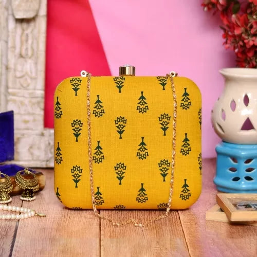 Cotton Printed Clutch