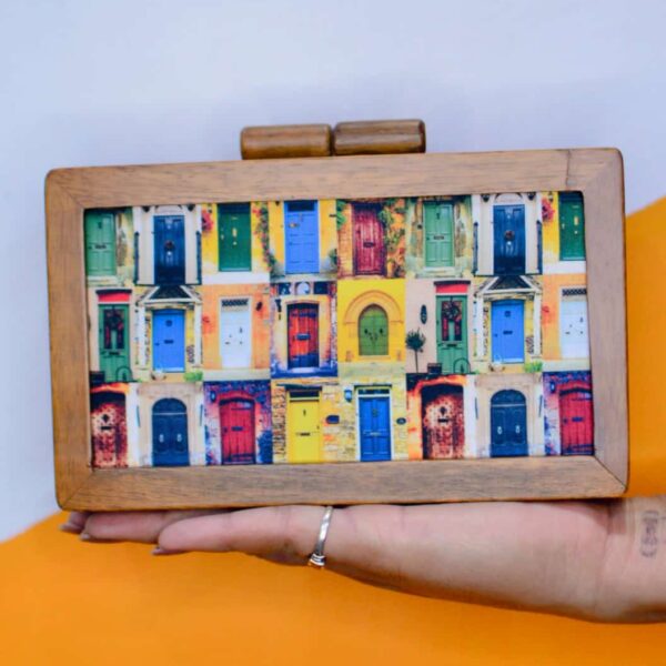 Magnificent Print Wooden Clutch