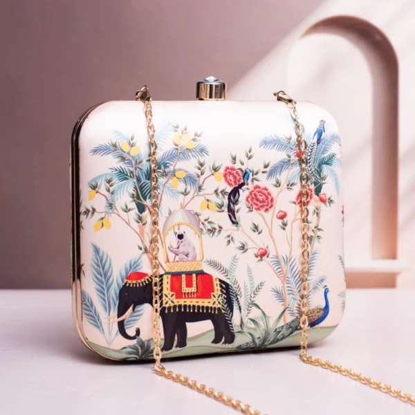 Flora and Fauna Clutch