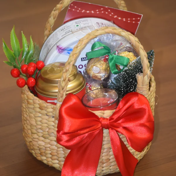 Merry Warm Hamper