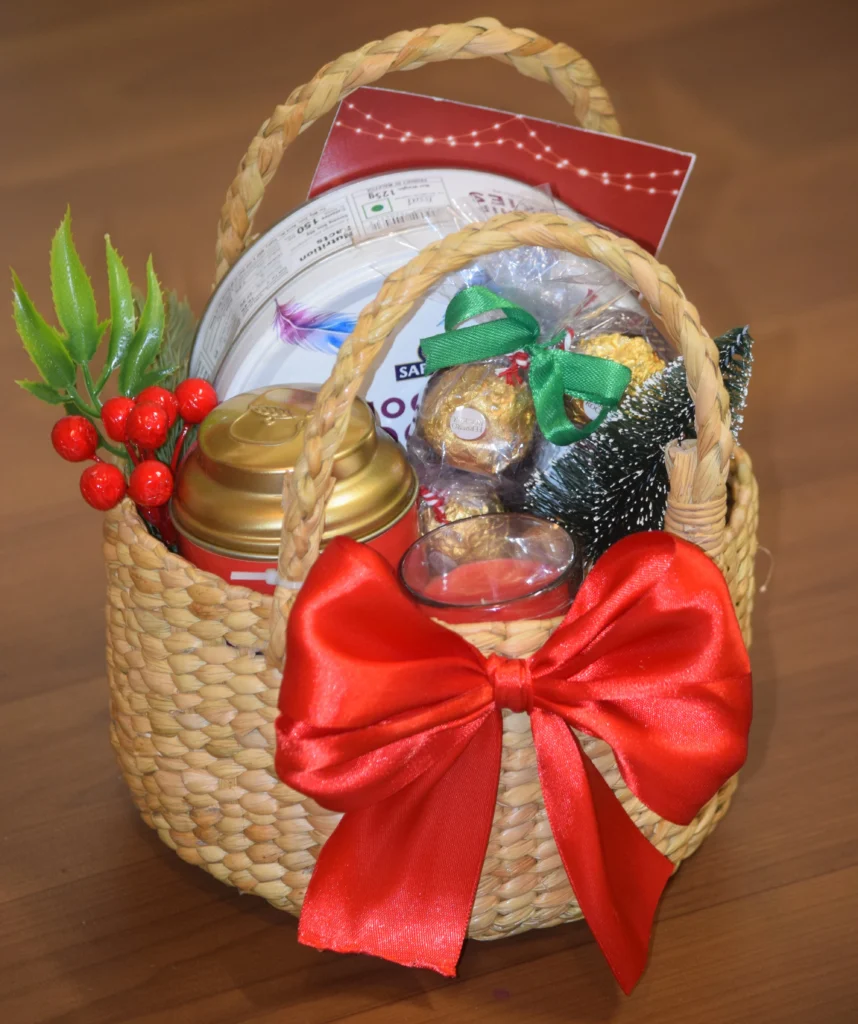 Merry Warm Hamper