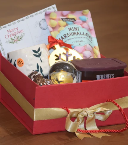 Cozy Christmas Glow Box.